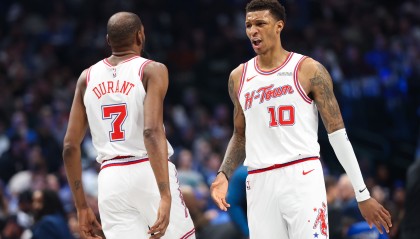 杜兰特：无法投篮命中时会影响心态 但你要自信出手 手感会回来的