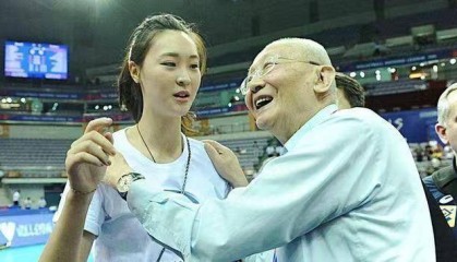 澳门新葡京官网-逼走陈忠和，打压刘国梁，排挤郎平，90岁“体坛恶人”目前咋样了？|魏纪中|国乒|中国女排|女排|中国奥委会_新浪体育_新浪新闻